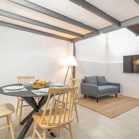Dobo Malaga Postigos Luaran gambar